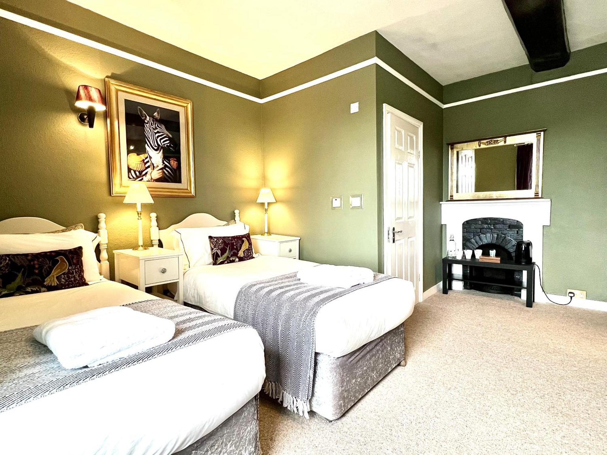 Colthrop Manor B&B Тэтчем Экстерьер фото